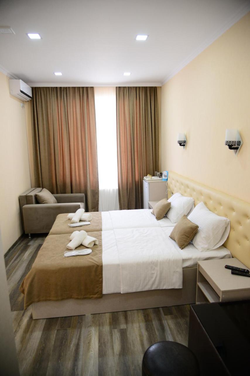 Hotel New Avlabari Тбилиси Екстериор снимка
