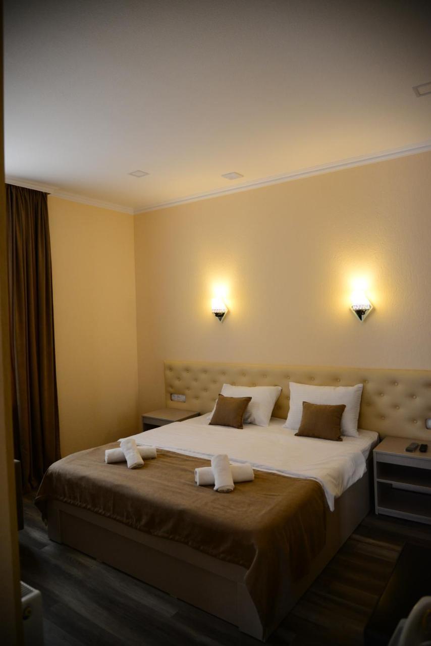 Hotel New Avlabari Тбилиси Екстериор снимка